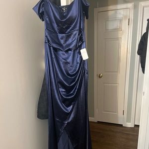 Windsor navy off shoulder formal dress